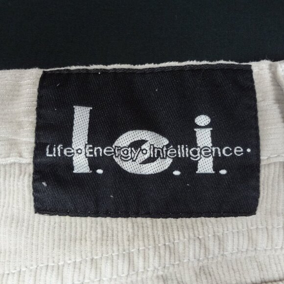 L.E.I. LEI BEIGE OFF WHITE CORDUROY SHORTS WOMENS JR SIZE 9 L242 - Picture 6 of 8